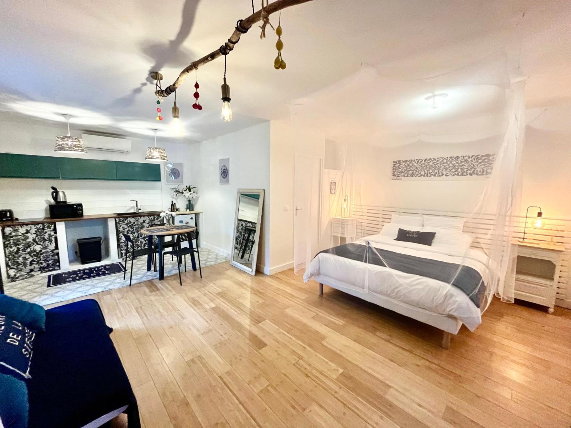 Maison Malabar Pujaut Extérieur photo